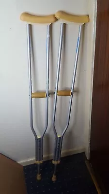 Adjustable Height Lightweight Aluminium Underarm Crutches Pair Walking Aid VGC • £29.99