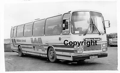 Wallace Arnold WA VWX295X Leyland TRCT Plaxton Coach B&W Bus Photo • £1.10