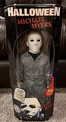 NEW Halloween Michael Myers RIP Horror Collector Series Doll (#18255/30000) • $149.95