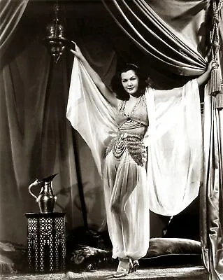 1942 MARIA MONTEZ In ARABIAN NIGHTS  Photo (191-M ) • $11.57