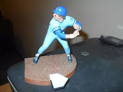 GEORGE BRETT Loose Mcfarlane MLB Cooperstown KC ROYALS Figure MISSING BAT 6 INCH • $19.99