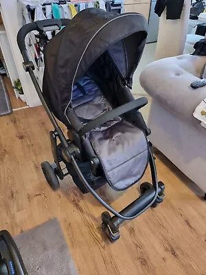 £110 • Buy Graco Evo Travel System