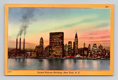 Postcard United Nations Building New York City NY Vintage Linen E15 • $4.49