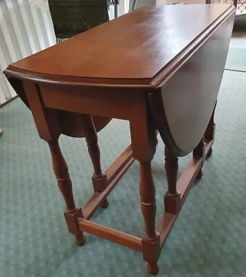$89 • Buy Antique Oval Gate Leg Drop Side Table 120 X 92 Cm Pick Up Yallambie