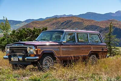 1991 Jeep Wagoneer  • $59000