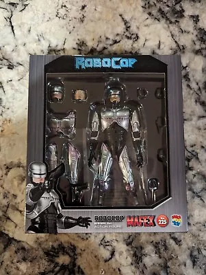 Medicom MAFEX No.225 Robocop Reissue Ver.  No Stand  • $75