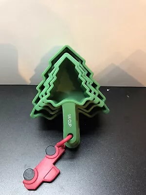 Silicone Measuring Cups Christmas Tree Shape Set Of 4 With Red Truck Loop • $13.50