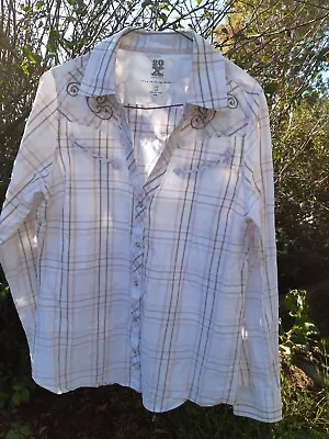 Wrangler 20 X Ladies White/pink Check Pearl Button Up Western Shirt Size 14 • $15