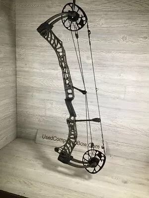 Mathews Phase4 33 Right Hand Green Ambush • $1019.99