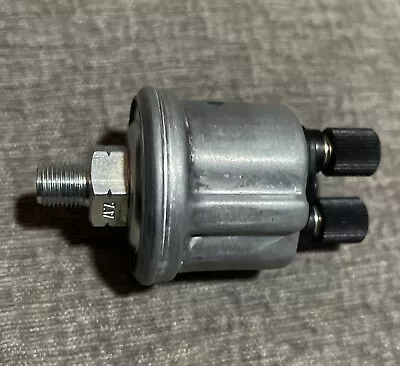 VDO Oil Pressure Sender 360-009B 30/23 80 PSI NEW • $44.95