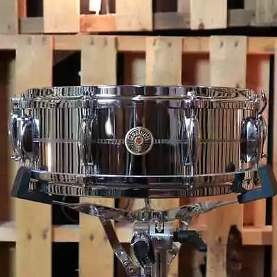 Gretsch 5x14 USA Custom Chrome Over Brass Snare Drum • $629