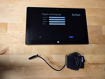 Microsoft Surface RT 9HR-00001 10.6in. 32GB Tablet  - Dark Titanium • $60