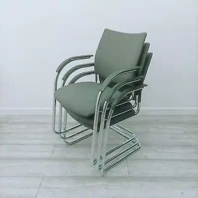 Kusch+Co Stackable Meeting Chair Cantilever Frame Grey • £114