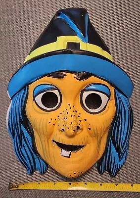 Vintage Halloween Witch Mask Plastic Vacuum Formed Used Collectible • $21.99