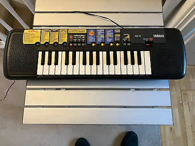 Yamaha Keyboard PSS-14  (1999) | Electronic With Built In Effects And 32 Keys • £30