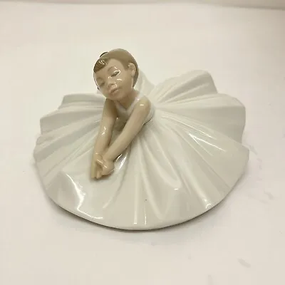 Nao By Lladro Porcelain Ballerina Figure - Dance Class - No 1283 - B59 • £29.99