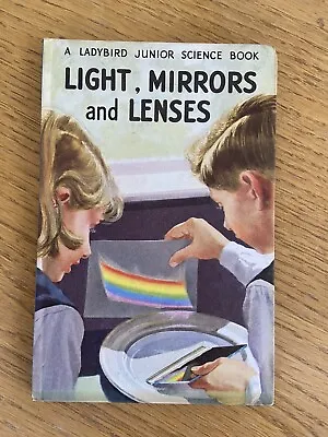 VINTAGE 1960s LADYBIRD 'LIGHT MIRRORS AND LENSES' SERIES 621 2/6 Excellent • £7.50