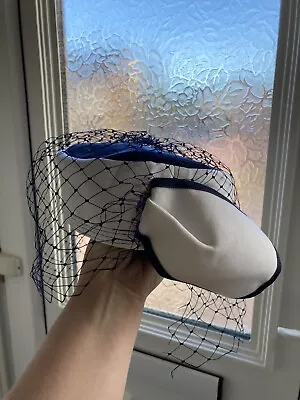 £18 • Buy Vintage Pillbox Hat Veil Navy White Races Wedding
