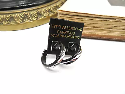 Retro 1980s Black Enamel Silver Tone Stripe Old Stock Hoop Earrings NN38 • $11.04