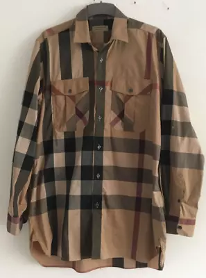 £135 • Buy Burberry Nova Check Mens Two Pocket Shirt Size Large