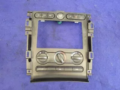 2005-2009 Ford Mustang GT HVAC Temperature Control AC No Heated Seats 2422 • $89.99