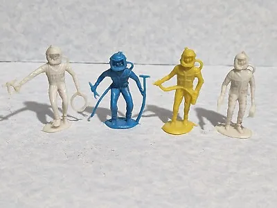 4 - Vintage MARX MPC Plastic Space Soldiers Astronaut Men Toy Figures -  1960's • $12