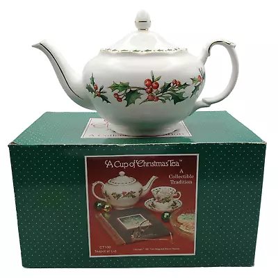 A Cup Of Christmas Tea Porcelain Teapot With Lid Tom Hegg CT100 Vintage 1992 • $101.88