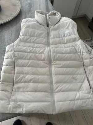 Northface Mens 550 Vest White • $90