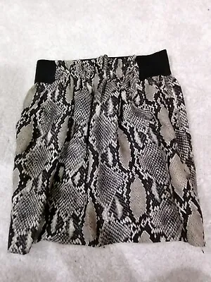 $14.65 • Buy Zara Snakeskin Skirt Medium