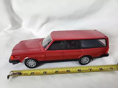 Emek 1/18 Volvo 240 GL Station Wagon Red Plastic Model Car B86 • $79.99