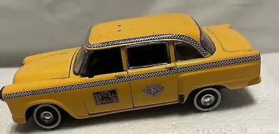 Sunnyside Brand 1963 CHECKER New York City TAXI Medallion Cab 1:34 SCALE • $9