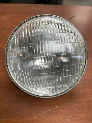 6.5 Inch Motorcycle Headlight 12v 35/25w Sealed Beam J Head Light Lamp • $33.99