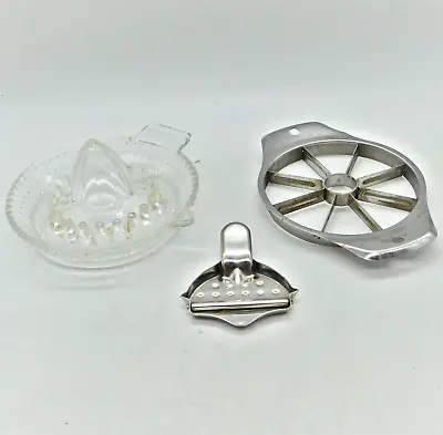 Vintage Citrus Preparation  Juicer Glass Metal Lemon Grapefruit Squeezer Set • £5.49