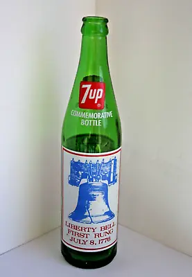 7Up Salutes The United States Bicentennial 16oz Bottle  1776-1976  • $9