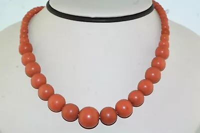 Vtg Coral Bakelite Lucite Graduated Bead Necklace Strand • $17.50