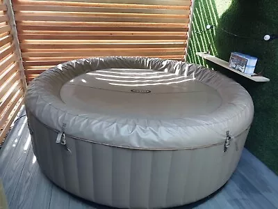 Intex Pure Spa  6 Person Hot Tub • £160