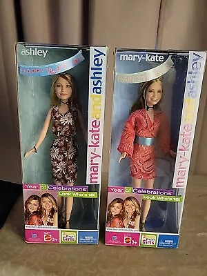 Mary Kate And Ashley 2 Dolls Lot • $28
