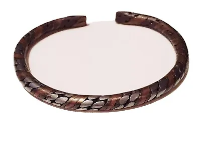 VINTAGE JEWELRY - 1970s Hammered Woven Copper Surgical Steel Solid Cuff Bracelet • $39.99