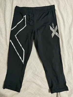 2XU Women's Black Compression Cropped Tights Size XS  • $23