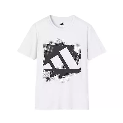 Adidas T-Shirt • $17.10