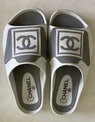 Authentic Women's CHANEL CC Sports Line Gray / White Rubber Sandals 39 • £569.96