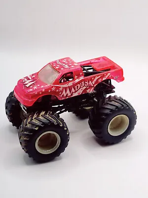 MADUSA PINK Hot Wheels Monster Jam Truck 1/64X-RAYS Mud Treads • $24.99