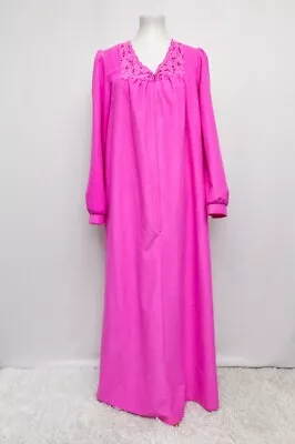 Vintage Kaiser Womens Robe Pink M 80s • $30