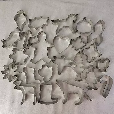 Lot Of 20+ Vintage Mini Metal Assorted Cookie Cutters Christmas Animals • $9.99