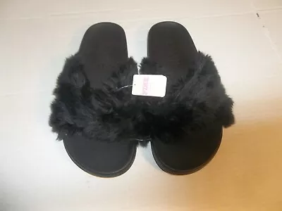 New Victorias Secret VS PINK Crisscross Slides Sandal Faux Fur Black M 7-8 NWT • $22.99