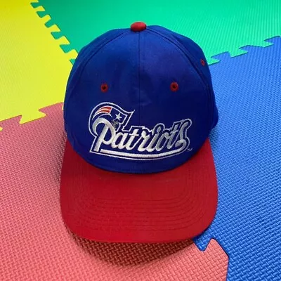 VINTAGE New England Patriots Hat Cap Snap Back Blue Red KMG Football Mens • $18.99