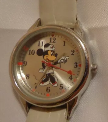 DISNEY MINNIE MOUSE NURSE DOCTOR ANALOG WATCH MCK308 280 PC21 Batt. JAPAN MOVT • $5.79