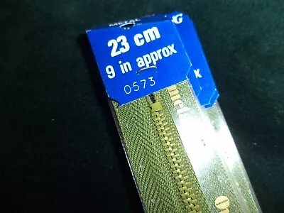 Zippers Lightning Metal Opti Green 23cm 9 Inch Lot Of 5 NIP • $10.95