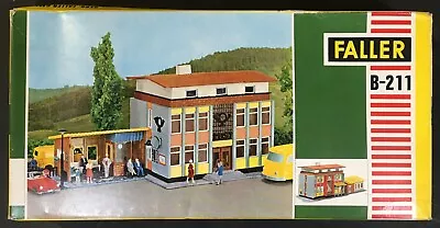 HO SCALE FALLER B -211 Post Office UNMADE Kit . 'NEW'. • £34.95