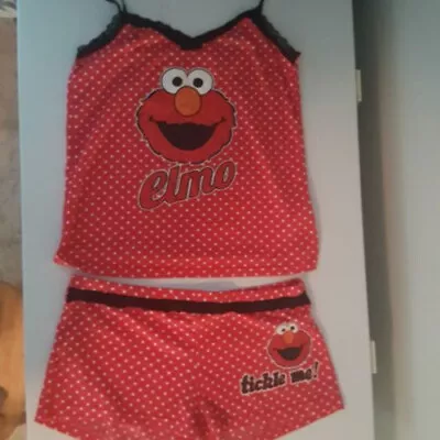 Tickle Me Elmo 2 Piece Summer PJs Misses Size M (7/9) • $12.50